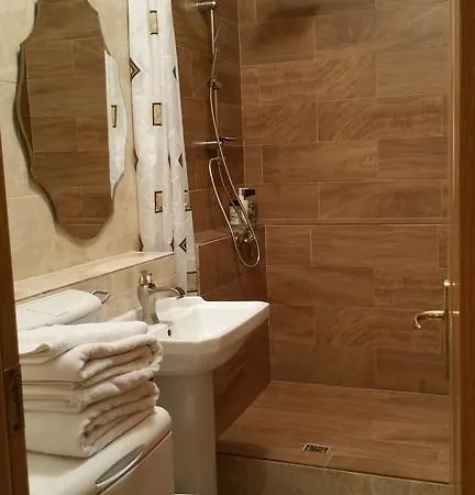 Old Town By Mrg * Boekarest