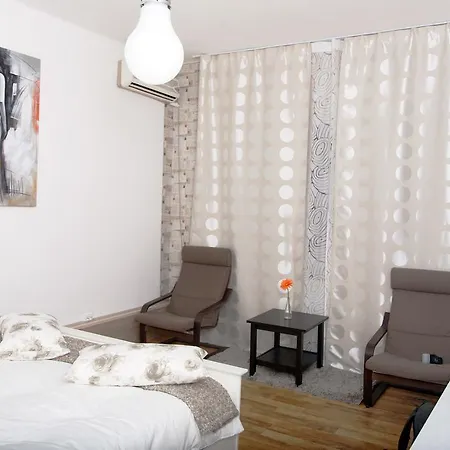 Old Town By Mrg * Bükreş